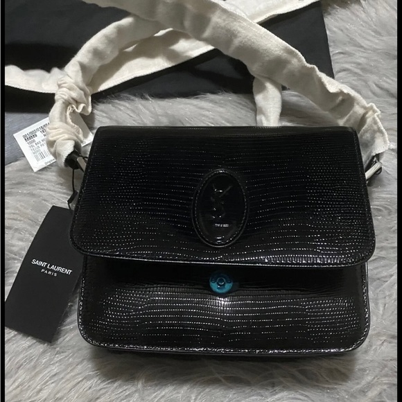 LE 61 LEATHER HANDBAG  Authentic of Saint Laurent ( Brand New) - Picture 1 of 14